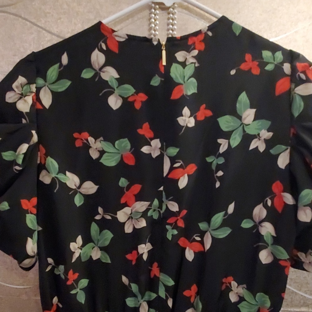 Dress - Picture 4 of 5